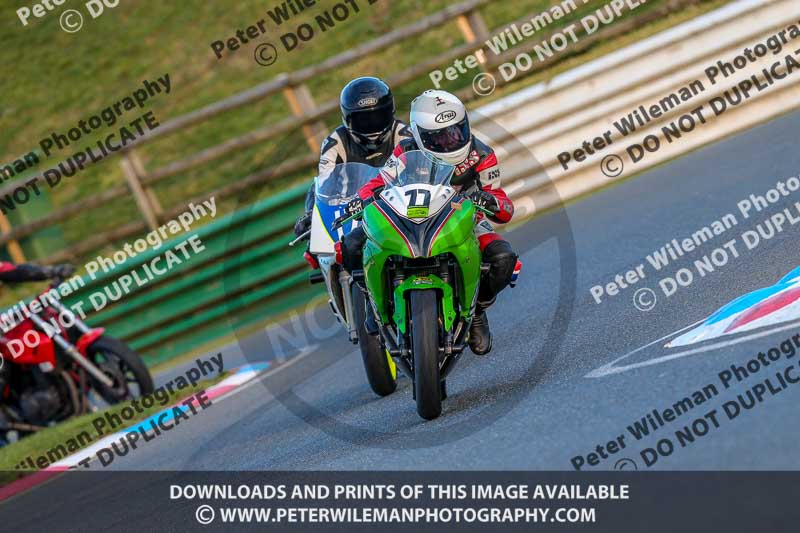 PJM Wedding Photography;enduro digital images;event digital images;eventdigitalimages;mallory park;mallory park photographs;mallory park trackday;mallory park trackday photographs;no limits trackdays;peter wileman photography;racing digital images;trackday digital images;trackday photos